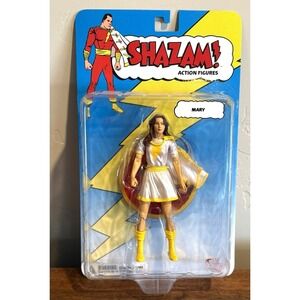 DC Direct Shazam! Mary White Outfit Variant Action Figure NEW